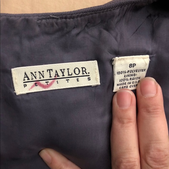 Women’s Dress - Picture 3 of 3